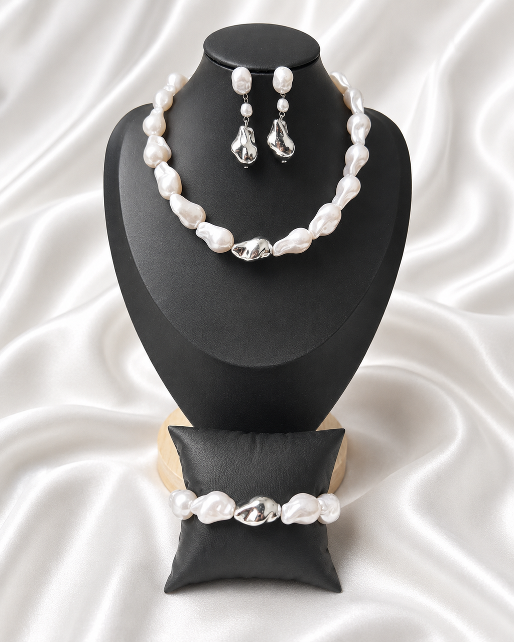Baroque Pearl Jewellery Set