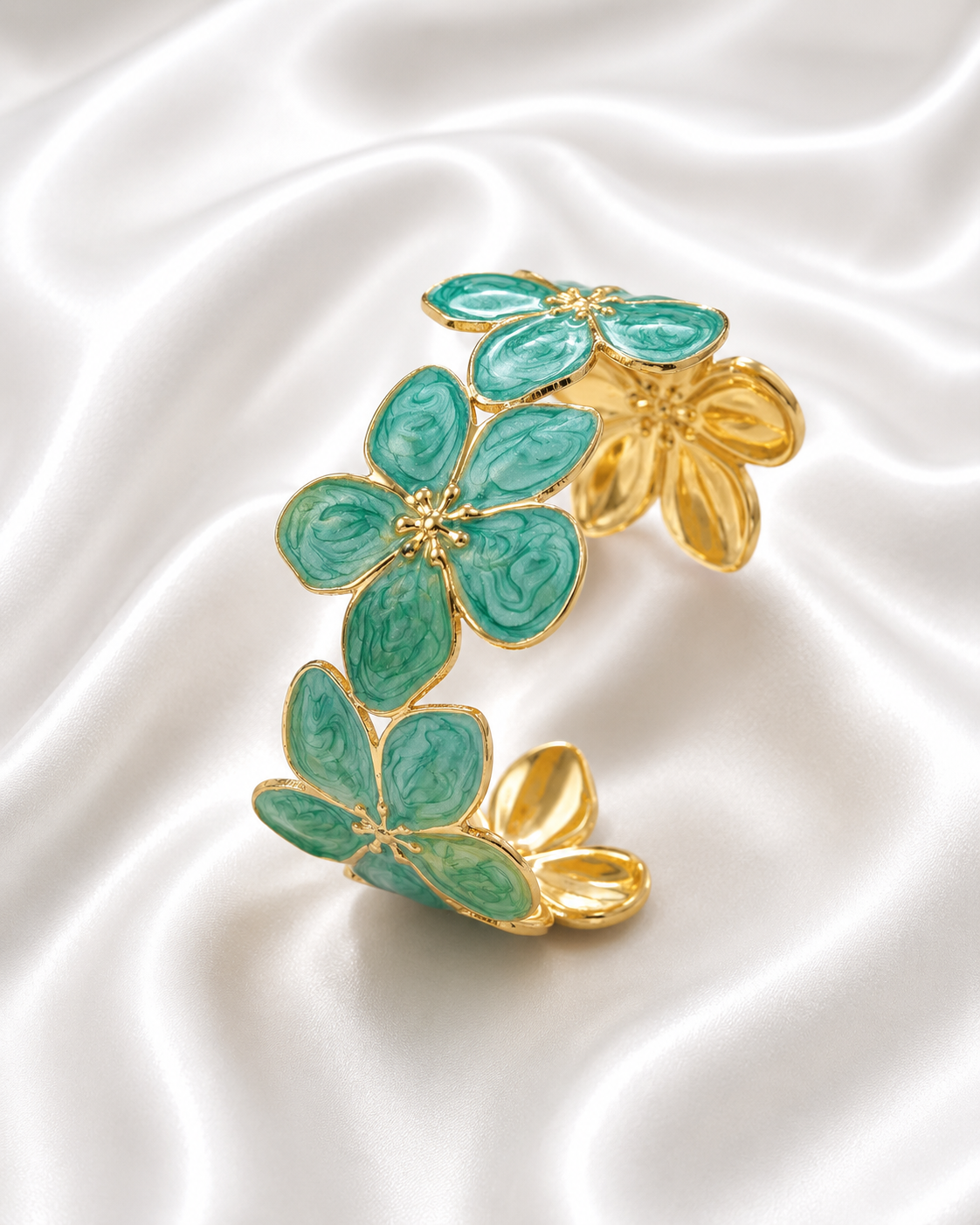 18K Gold Plated Waterproof Stainless Steel Floral Cuff Bracelet